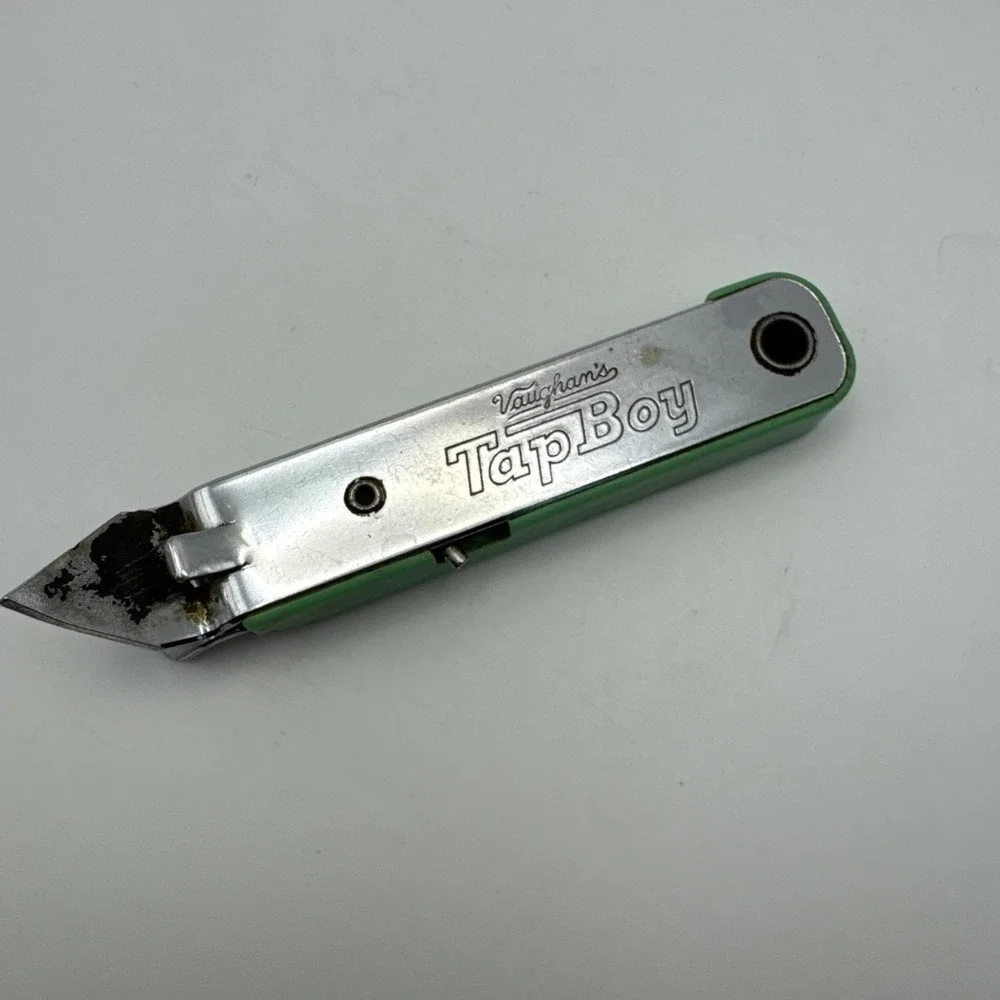 Vintage 5-in-one Vaughan TapBoy Bottle Can Opener Corkscrew Green